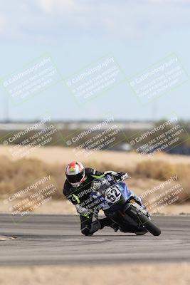 media/Nov-16-2025-Race Pace (Sun) [[8c5fa54630]]/Verified Riders/9-Turn 16 (150pm)/